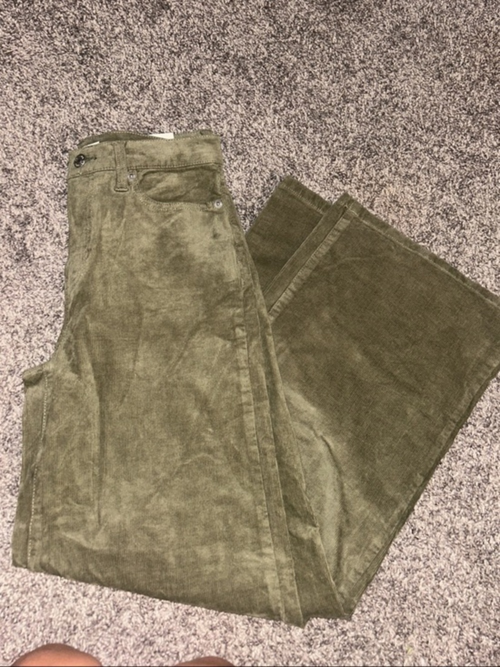 NWT Banana Republic Wide Leg High Rise Jeans Olive Corduroy- Size 26
